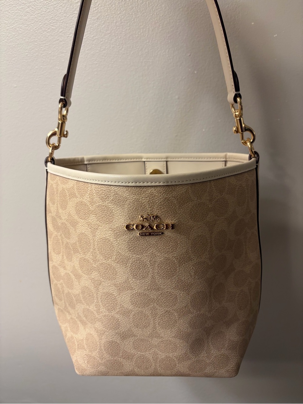 Coach Cream Signature Canvas Shoulder Bucket Bag with Gold Logo